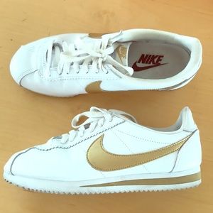 Nike Cortez Sneakers